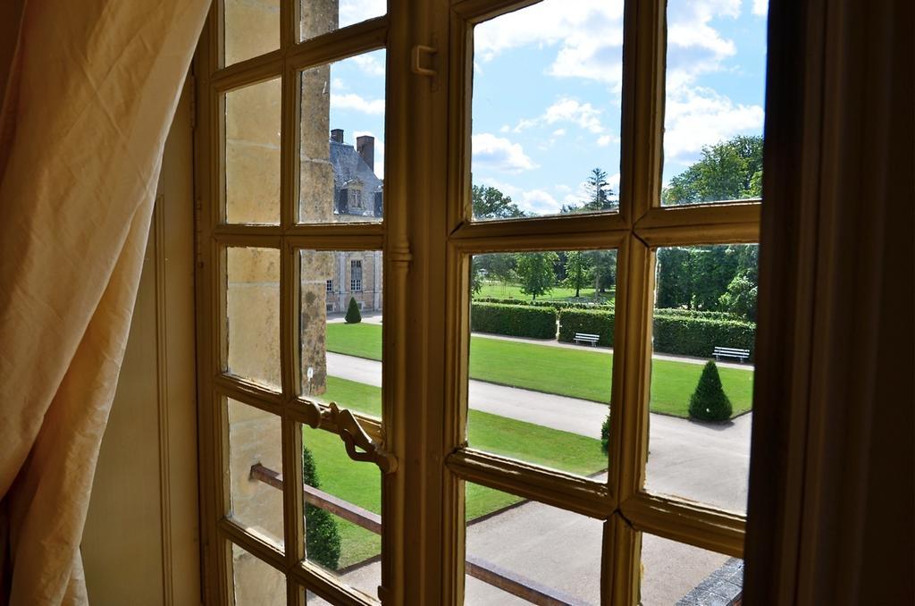 Chateau De La Ferte Saint Aubin Bed & Breakfast Екстериор снимка